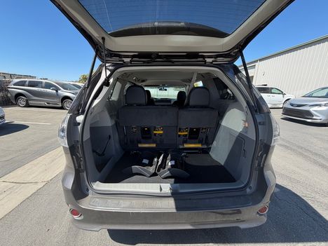 Used Wheelchair Van For Sale: 2011 Toyota Sienna Base Wheelchair Accessible Van For Sale with a BraunAbility Braun XT on it. VIN: 5TDXK3DC6BS114731