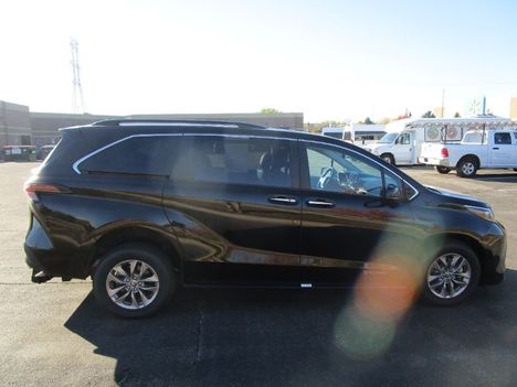 Used Wheelchair Van For Sale: 2024 Toyota Sienna FWD XLE Wheelchair Accessible Van For Sale with a Driverge Driverge Flex Maxx on it. VIN: 5TDYRKEC0RS205755