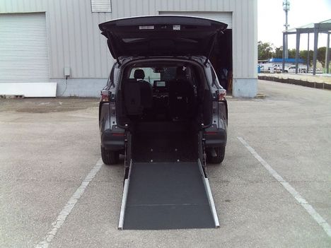 Used Wheelchair Van For Sale: 2024 Toyota Sienna FWD XLE Wheelchair Accessible Van For Sale with a Driverge Driverge Flex Maxx on it. VIN: 5TDYRKEC2RS192412