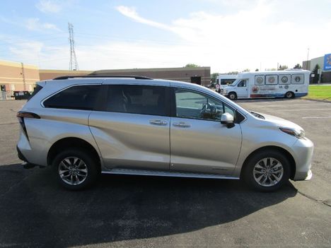 Used Wheelchair Van For Sale: 2024 Toyota Sienna FWD XLE Wheelchair Accessible Van For Sale with a Driverge Driverge Flex Maxx on it. VIN: 5TDYRKEC6RS215626