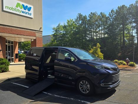 Used Wheelchair Van For Sale: 2021 Toyota Sienna AWD XLE Wheelchair Accessible Van For Sale with a Vantage Mobility VMI Northstar AWD on it. VIN: 5TDYSKFC9MS038615