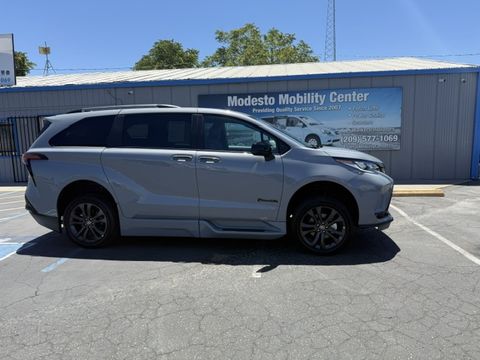 New Wheelchair Van For Sale: 2026 Toyota Sienna Sport Wheelchair Accessible Van For Sale with a BraunAbility - Toyota Sienna Hybrid Power Infloor on it. VIN: 5TDXRKEC5TS310035