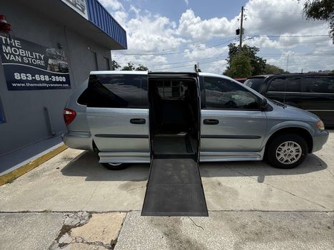Used Wheelchair Van For Sale: 2004 Dodge Grand Caravan CV Wheelchair Accessible Van For Sale with a BraunAbility Dodge Entervan XT on it. VIN: 1D4GP24R24B536489