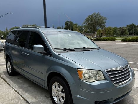 Used Wheelchair Van For Sale: 2008 Chrysler Town & Country Touring Wheelchair Accessible Van For Sale with a Freedom Motors Manual Chrysler Rear Entry on it. VIN: 2A8HR54P48R722742