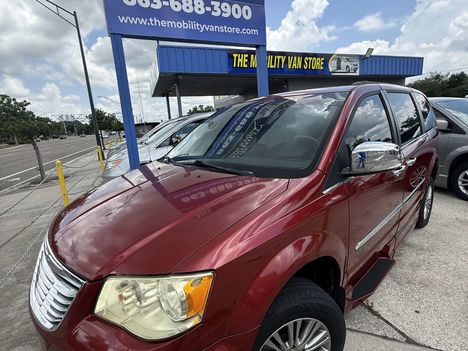 Used Wheelchair Van For Sale: 2014 Chrysler Town & Country Touring Wheelchair Accessible Van For Sale with a Eldorado National Amerivan Amerivan 10 on it. VIN: 2C4RC1CG6ER297415