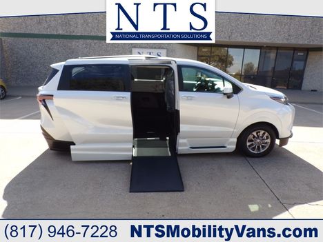 New Wheelchair Van For Sale: 2026 Toyota Sienna XLE Wheelchair Accessible Van For Sale with a  on it. VIN: 5TDYRKEC2TS341795