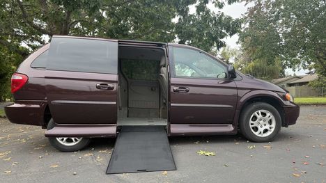 Used Wheelchair Van For Sale: 2003 Dodge Grand Caravan Sport Wheelchair Accessible Van For Sale with a VMI Dodge Northstar on it. VIN: 2D4GP44L43R323504
