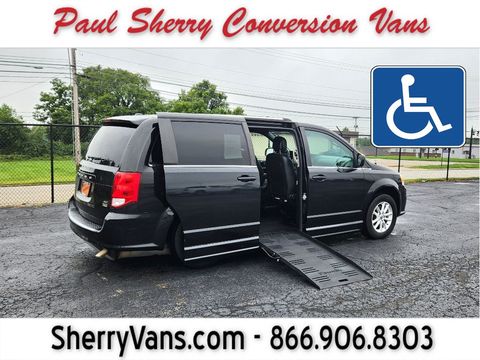 Used Wheelchair Van For Sale: 2019 Dodge Caravan SXT Wheelchair Accessible Van For Sale with a  on it. VIN: 2C4RDGCG7KR553119