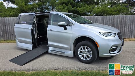 Used Wheelchair Van For Sale: 2023 Chrysler Pacifica Touring L Wheelchair Accessible Van For Sale with a VMI Chrysler Pacifica Northstar Access360 by VMI on it. VIN: 2C4RC1BG0PR591588