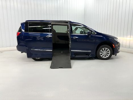 Used Wheelchair Van For Sale: 2018 Chrysler Pacifica TOURING-L Wheelchair Accessible Van For Sale with a Rollx 12.5 Inch Drop Floor Conversion with In-the-floor Ramp on it. VIN: 401591B