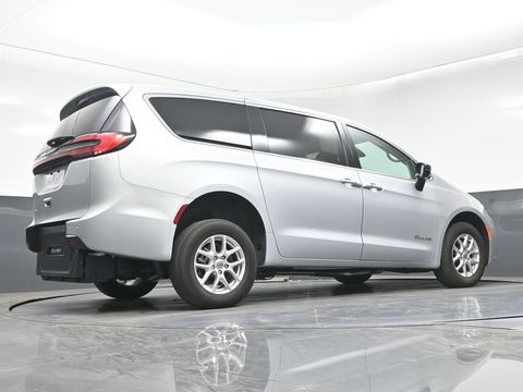 Used Wheelchair Van For Sale: 2024 Chrysler Pacifica Touring L Wheelchair Accessible Van For Sale with a BraunAbility - Chrysler Manual Rear-Entry on it. VIN: 2C4RC1BG7RR145361