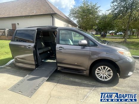 Used Wheelchair Van For Sale: 2012 Toyota Sienna XLE Wheelchair Accessible Van For Sale with a  on it. VIN: 5TDYK3DC8CS256889
