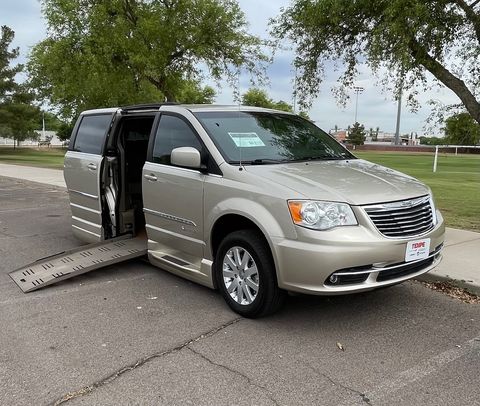 Used Wheelchair Van For Sale: 2014 Chrysler Town & Country  Wheelchair Accessible Van For Sale with a  on it. VIN: 2C4RDGBG4ER114224