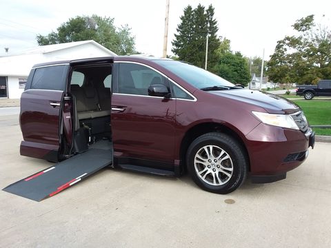 Used Wheelchair Van For Sale: 2013 Honda Odyssey EX-L Wheelchair Accessible Van For Sale with a VMI - Honda Northstar on it. VIN: 5FNRL5H68DB013929