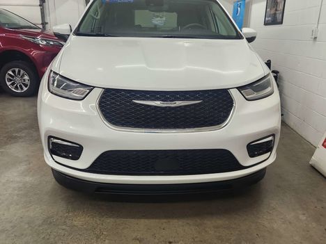 Used Wheelchair Van For Sale: 2023 Chrysler Pacifica Touring L Wheelchair Accessible Van For Sale with a BraunAbility Chrysler Foldout XT on it. VIN: 2C4RC1BG8PR601462