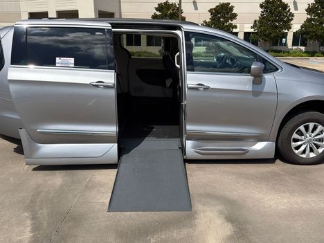 Used Wheelchair Van For Sale: 2017 Chrysler Pacifica Touring-L Wheelchair Accessible Van For Sale with a VMI Northstar on it. VIN: 2C4RC1BG4HR530049