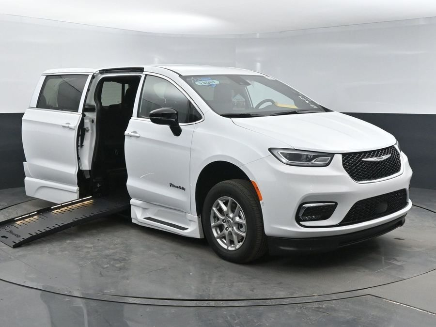 New Wheelchair Van For Sale: 2025 Chrysler Pacifica Select Safety Wheelchair Accessible Van For Sale with a BraunAbility XT on it. VIN: 2C4RC1BG9SR586205