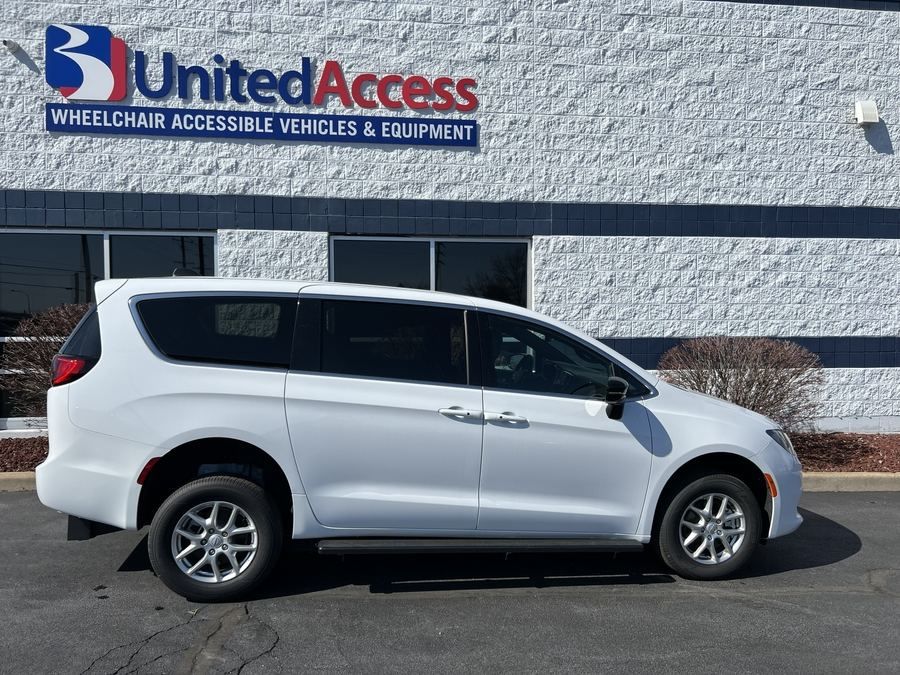 New Wheelchair Van For Sale: 2025 Chrysler Voyager LX Wheelchair Accessible Van For Sale with a FR ADA Manual Rear Entry on it. VIN: 2C4RC1CG7SR613562