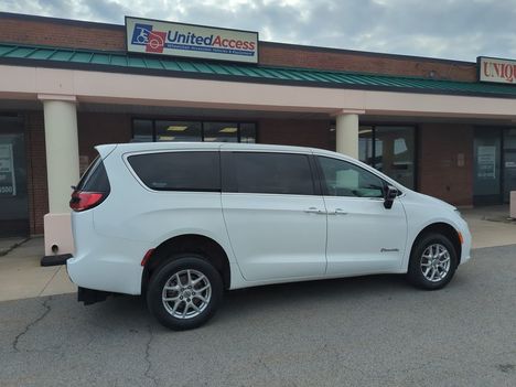 Used Wheelchair Van For Sale: 2024 Chrysler Pacifica Touring Wheelchair Accessible Van For Sale with a BraunAbility ADA Rear Entry on it. VIN: 2C4RC1FG3RR113193