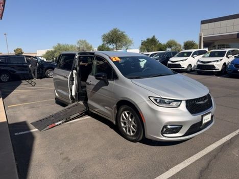 Used Wheelchair Van For Sale: 2024 Chrysler Pacifica Touring Wheelchair Accessible Van For Sale with a See Description on it. VIN: 2C4RC1FG8RR173809