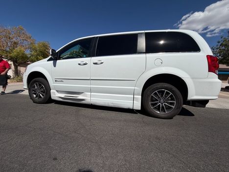 Used Wheelchair Van For Sale: 2017 Dodge Grand Caravan SXT Wheelchair Accessible Van For Sale with a BraunAbility XT on it. VIN: 2C4RDGCG1HR685821