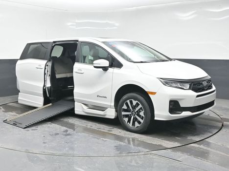 New Wheelchair Van For Sale: 2026 Honda Odyssey EX-L Wheelchair Accessible Van For Sale with a BraunAbility XI on it. VIN: 5FNRL6H67TB028913