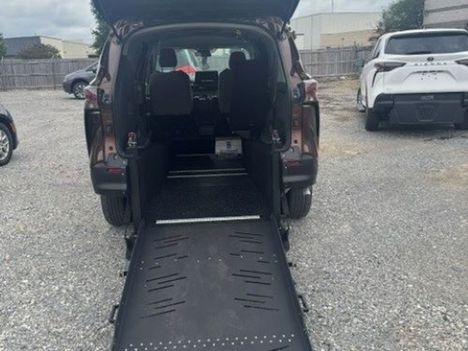 Used Wheelchair Van For Sale: 2024 Toyota Sienna LE Wheelchair Accessible Van For Sale with a See Description on it. VIN: 5TDKRKEC2RS210560
