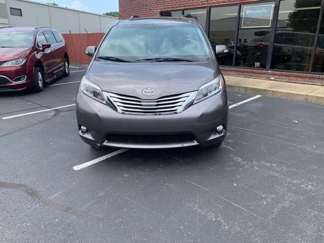 Used Wheelchair Van For Sale: 2016 Toyota Sienna XLE Wheelchair Accessible Van For Sale with a VMI Northstar on it. VIN: 5TDYK3DC0GS725382