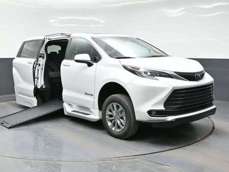 New Wheelchair Van For Sale: 2026 Toyota Sienna XLE Add Wheelchair Accessible Van For Sale with a BraunAbility XI on it. VIN: 5TDYRKEC7TS296014