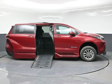 New Wheelchair Van For Sale: 2026 Toyota Sienna XLE Add Wheelchair Accessible Van For Sale with a BraunAbility XI on it. VIN: 5TDYRKECXTS300508