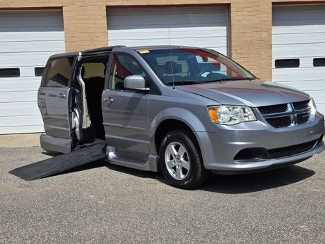 Used Wheelchair Van For Sale: 2013 Dodge Grand Caravan SXT Minivan 4D Wheelchair Accessible Van For Sale with a  on it. VIN: 2C4RDGCG1DR575216