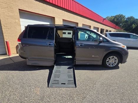 Used Wheelchair Van For Sale: 2012 Toyota Sienna XLE Minivan 4D Wheelchair Accessible Van For Sale with a  on it. VIN: 5TDYK3DC4CS221041