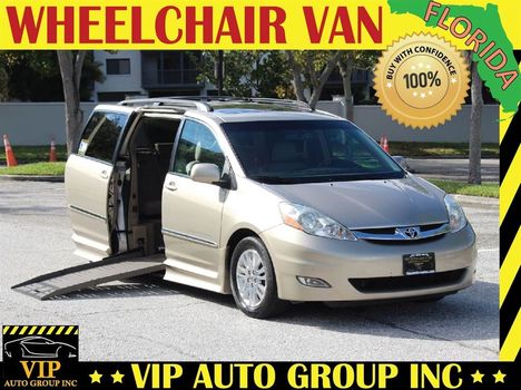 Used Wheelchair Van For Sale: 2007 Toyota Sienna XLE Wheelchair Accessible Van For Sale with a BraunAbility Side Entry Power Ramp on it. VIN: 5TDZK22C97S086937