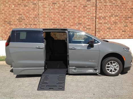 Used Wheelchair Van For Sale: 2025 Chrysler Pacifica Select Wheelchair Accessible Van For Sale with a  on it. VIN: 2C4RC1BG8SR512211