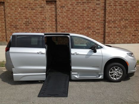 New Wheelchair Van For Sale: 2026 Chrysler Pacifica Select Safety Wheelchair Accessible Van For Sale with a  on it. VIN: 2C4RC1BG9TR247039