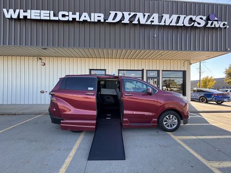 New Wheelchair Van For Sale: 2026 Toyota Sienna FWD Hybrid XLE Wheelchair Accessible Van For Sale with a VMI Northstar on it. VIN: 5TDYRKEC5TS344125